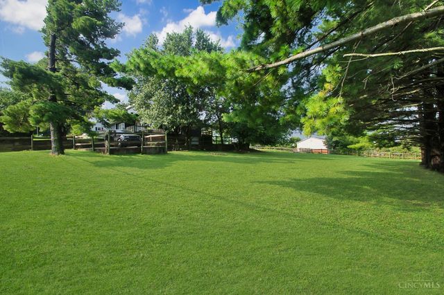 8141 Lesourdsville West Chester Road, West Chester, OH 45069