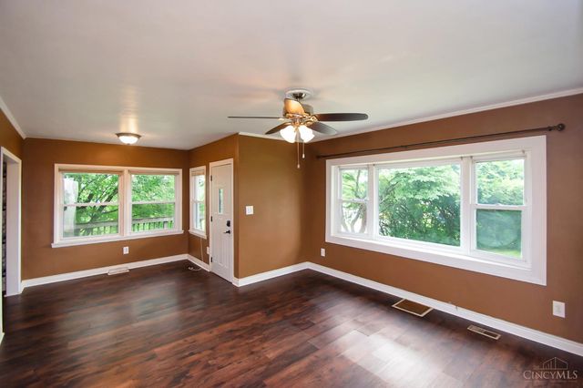8141 Lesourdsville West Chester Road, West Chester, OH 45069