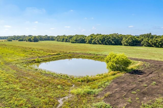 000 County Road 676, Leonard, TX 75452