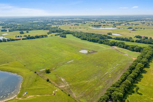 000 County Road 676, Leonard, TX 75452