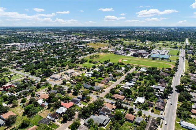 620 W Hill Drive W, Edinburg, TX 78539