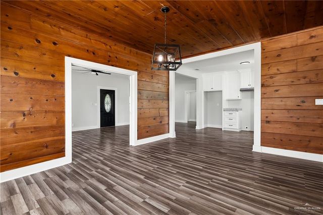 620 W Hill Drive W, Edinburg, TX 78539