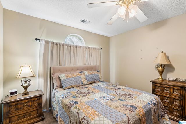 144 WARWICK CIRCLE, Alabaster, AL 35007