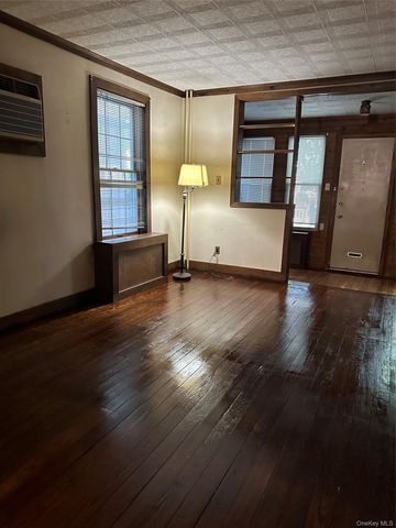 68-20 65th Street, Ridgewood, NY 11385