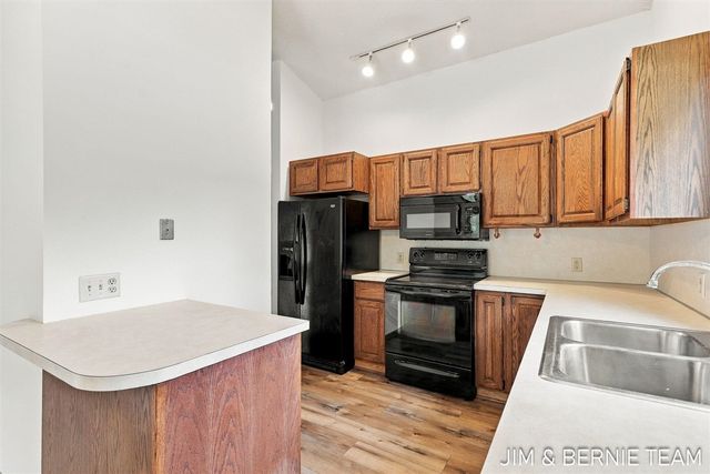3114 Fox Fire Trail, Zeeland, MI 49464