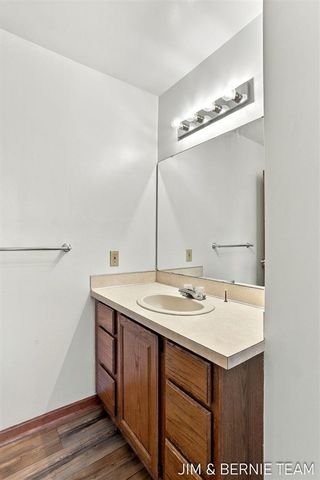 3114 Fox Fire Trail, Zeeland, MI 49464