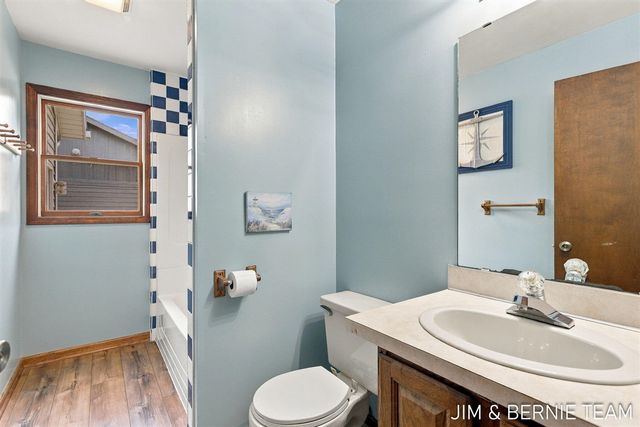 3114 Fox Fire Trail, Zeeland, MI 49464