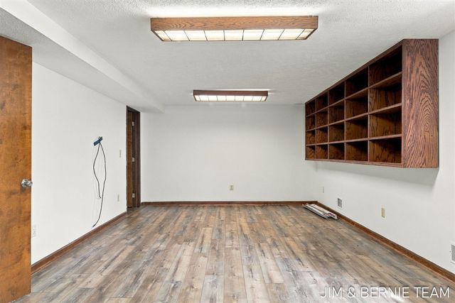 3114 Fox Fire Trail, Zeeland, MI 49464