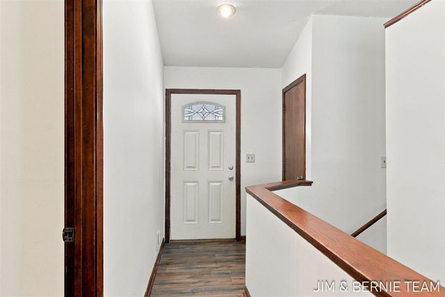 3114 Fox Fire Trail, Zeeland, MI 49464
