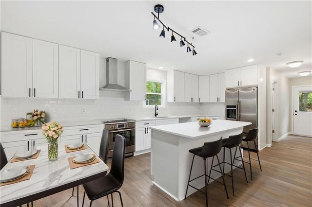 151 Richardson Street, Toccoa, GA 30577