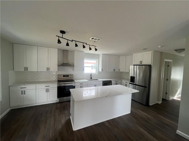 151 Richardson Street, Toccoa, GA 30577