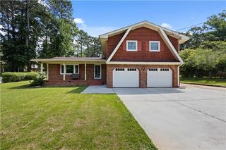 3082 Briarleaf Drive, Decatur, GA 30034