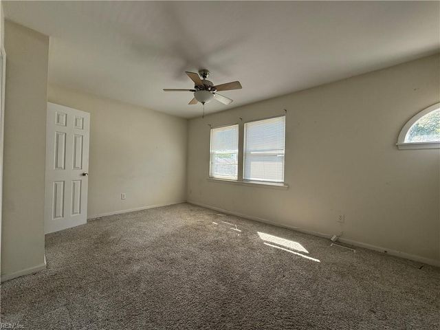 406 Osprey ST, Virginia Beach, VA 23462