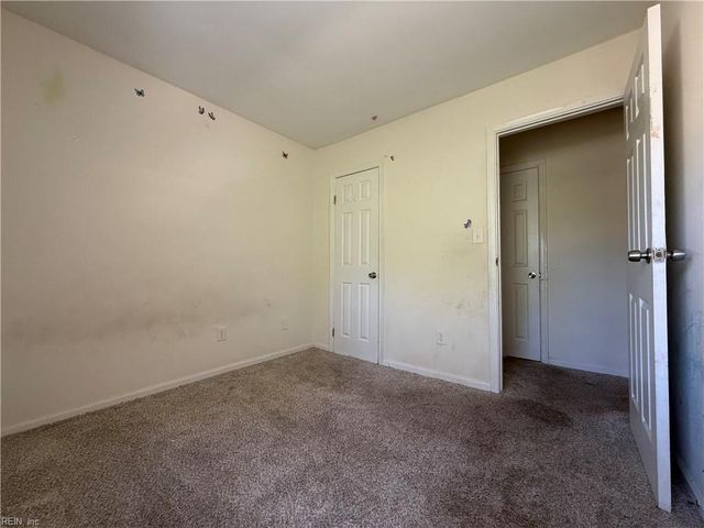 406 Osprey ST, Virginia Beach, VA 23462