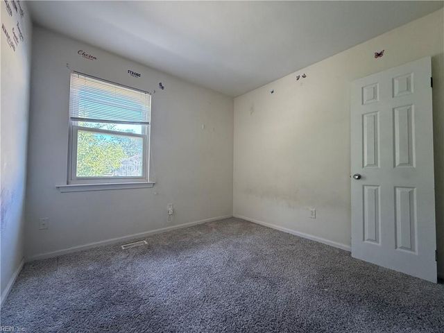406 Osprey ST, Virginia Beach, VA 23462