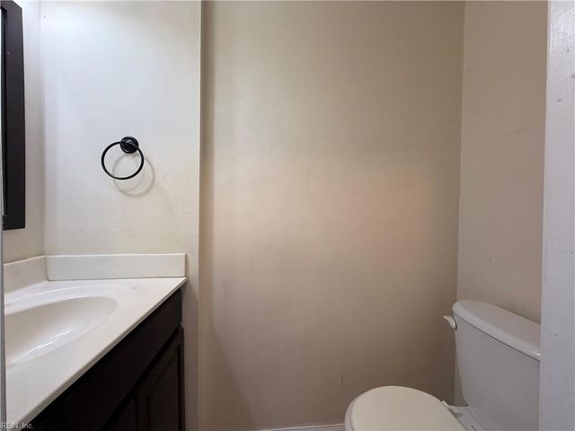 406 Osprey ST, Virginia Beach, VA 23462