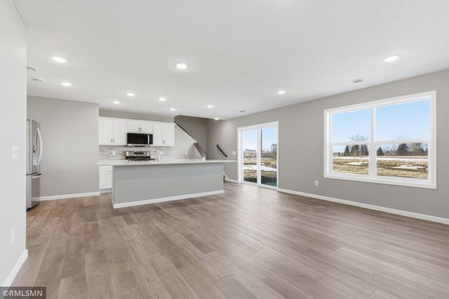 2627 Ivan Avenue NE, Saint Michael, MN 55376