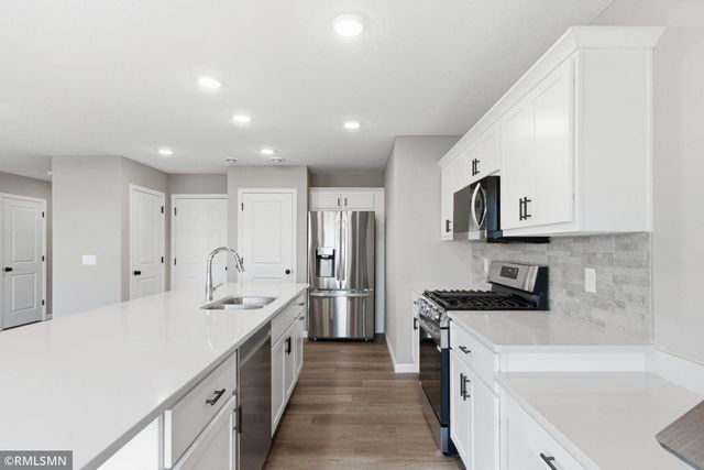 2627 Ivan Avenue NE, Saint Michael, MN 55376