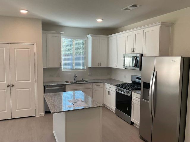 13459 Maltessa Drive, Magnolia, TX 77354