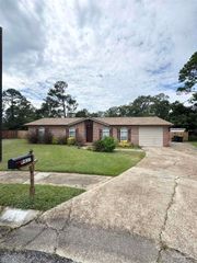 9037 El Matador Dr, Pensacola, FL 32506