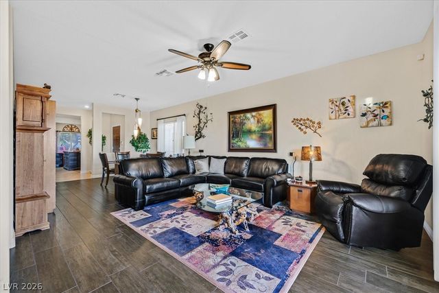 7716 Pine Warbler Way, North Las Vegas, NV 89084