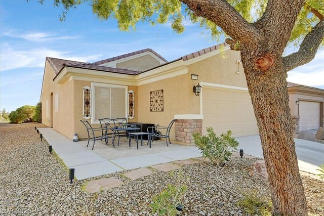 7716 Pine Warbler Way, North Las Vegas, NV 89084