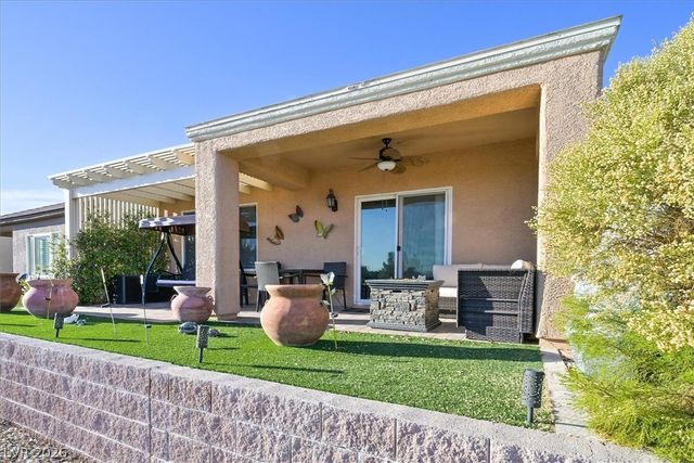 7716 Pine Warbler Way, North Las Vegas, NV 89084