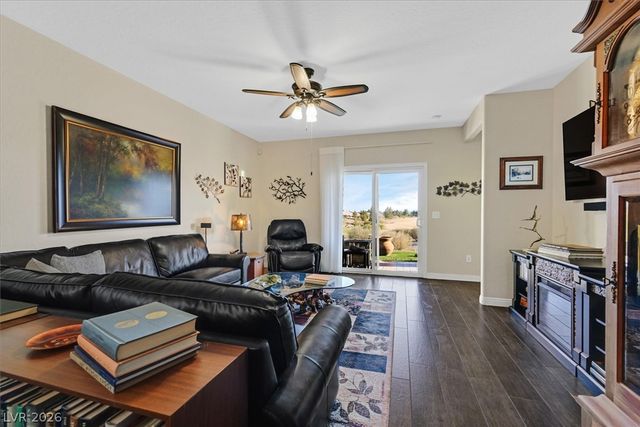 7716 Pine Warbler Way, North Las Vegas, NV 89084