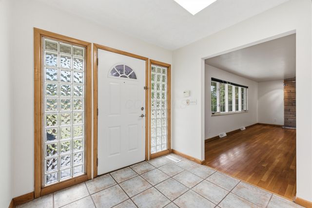 2690 Burnaby Drive, Columbus, OH 43209