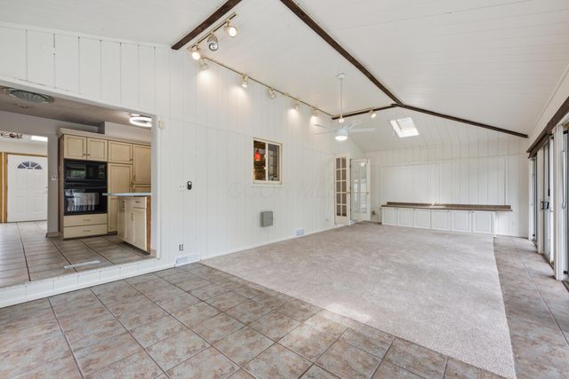 2690 Burnaby Drive, Columbus, OH 43209