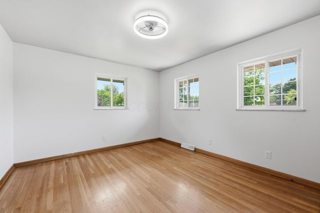2690 Burnaby Drive, Columbus, OH 43209