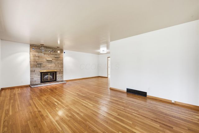 2690 Burnaby Drive, Columbus, OH 43209