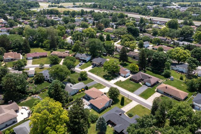 2690 Burnaby Drive, Columbus, OH 43209