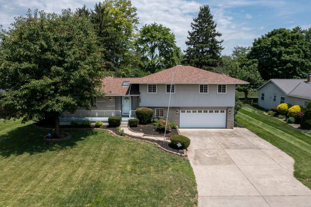 2690 Burnaby Drive, Columbus, OH 43209