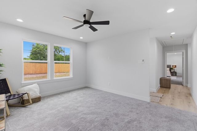 5603 Rue Street, Houston, TX 77033