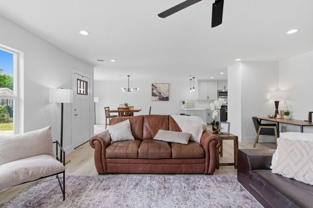 5603 Rue Street, Houston, TX 77033