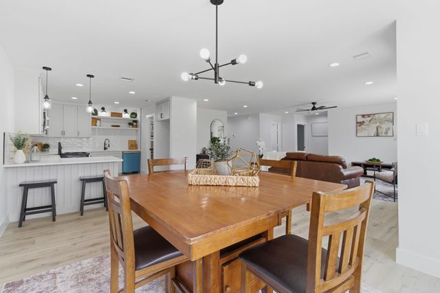 5603 Rue Street, Houston, TX 77033