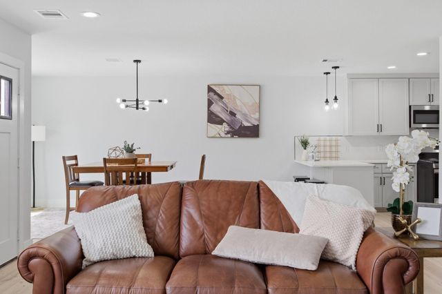 5603 Rue Street, Houston, TX 77033