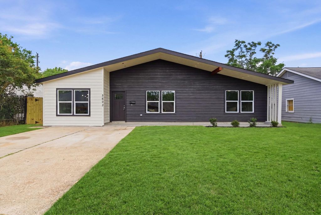 5603 Rue Street, Houston, TX 77033
