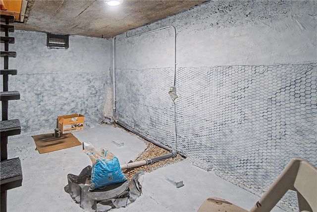 1405 N 40th Street, Springdale, AR 72762