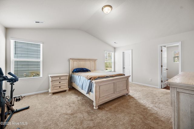 377 Rustling Way, Zebulon, NC 27597