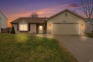 3942 Olivene Cove, New Haven, IN 46774