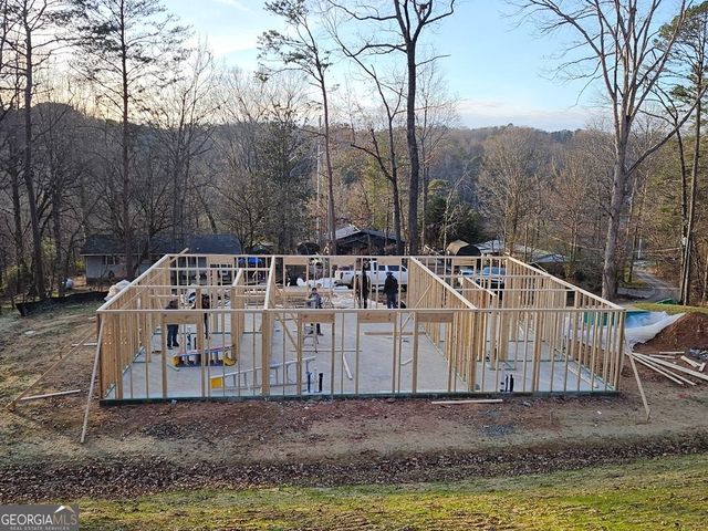 81 Loper Lane, Ellijay, GA 30536