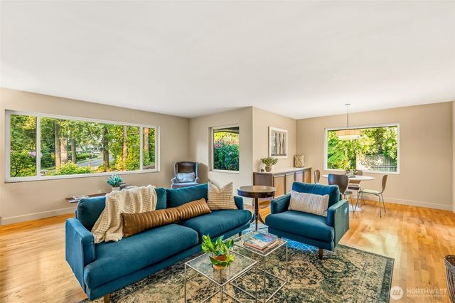 802 San Juan Avenue, Fircrest, WA 98466