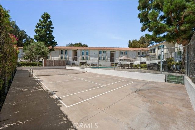 18225 Kingsdale Avenue 115, Redondo Beach, CA 90278