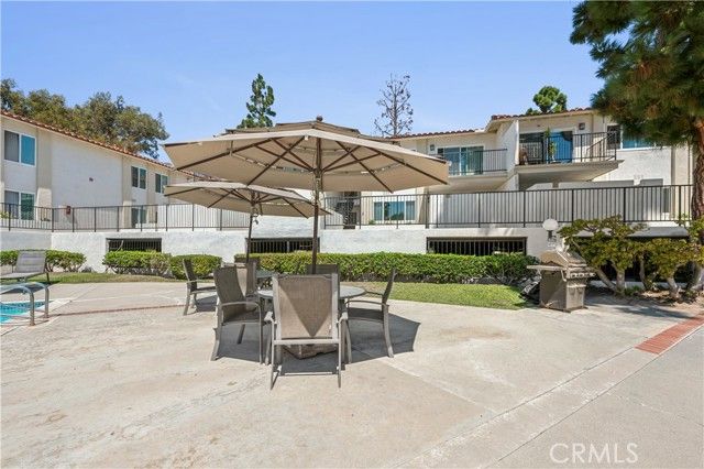 18225 Kingsdale Avenue 115, Redondo Beach, CA 90278