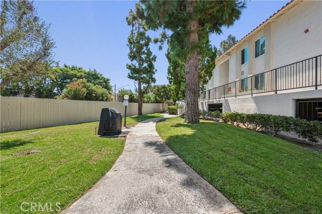18225 Kingsdale Avenue 115, Redondo Beach, CA 90278