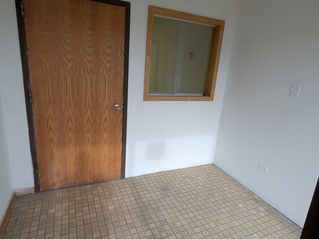 17524 E Carriageway Street A, Hazel Crest, IL 60429