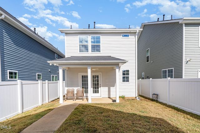 205 Buckhorn Branch Park, Clayton, NC 27520