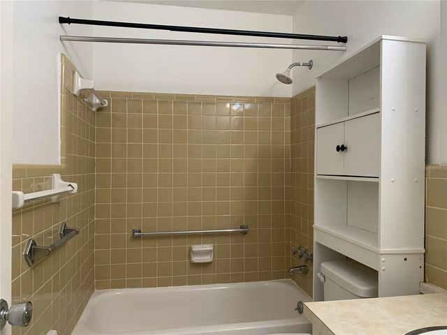 8126 112TH STREET 203, Seminole, FL 33772